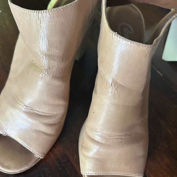 Candies Open-Toe Wooden Heels - Picture 4 of 7